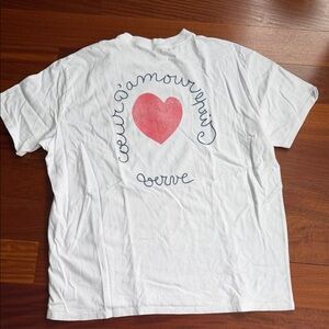 Abercrombie White boyfriend T-Shirt with Red Heart Graphic